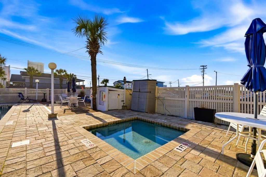 3901 N Ocean Blvd. Photo 25