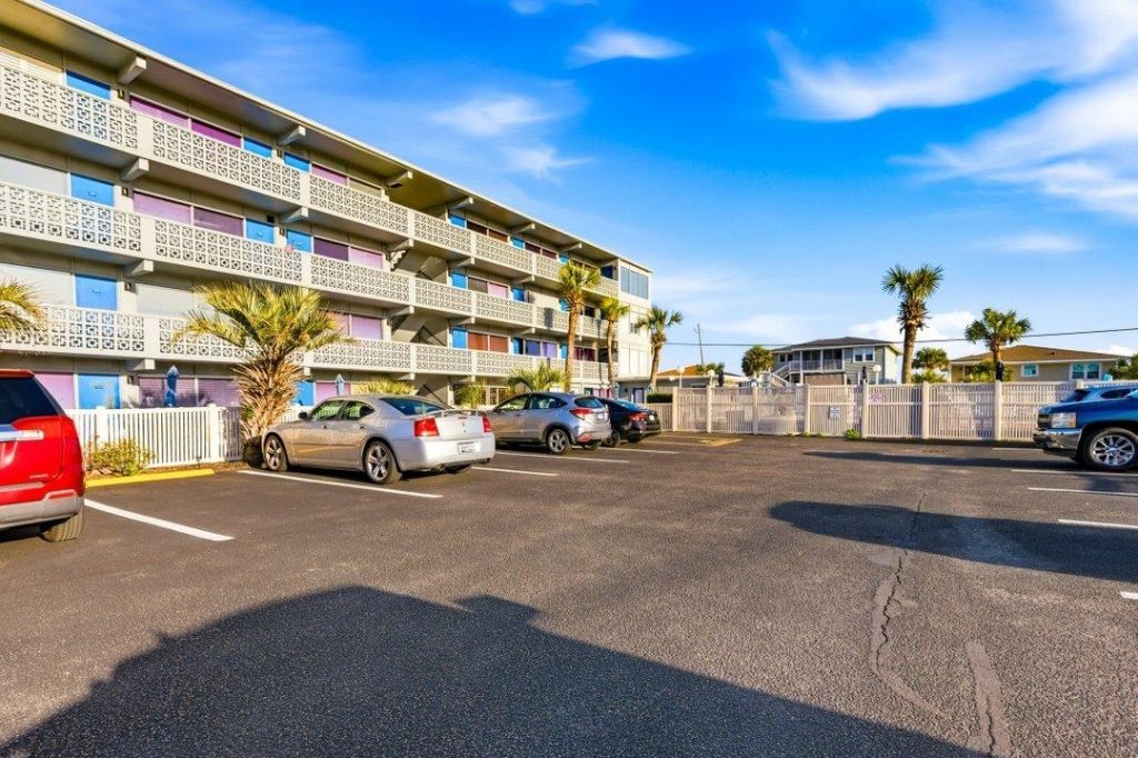 3901 N Ocean Blvd. Photo 8