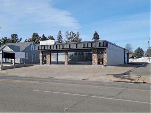 115-117 W UPHAM STREET, Marshfield, WI 54449