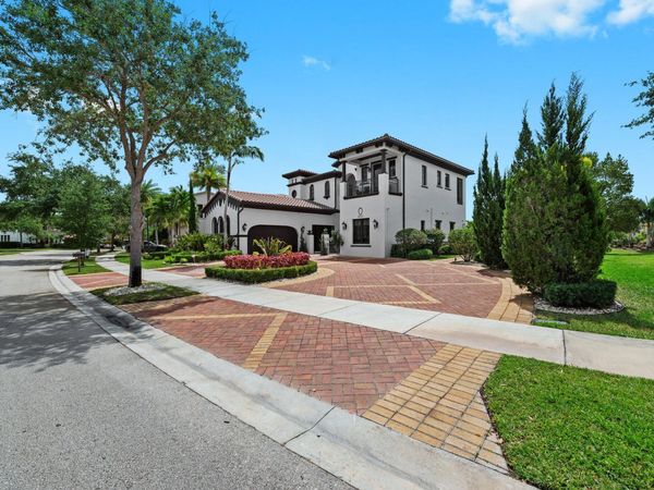 9650 Eden Manor, Parkland, FL 33076