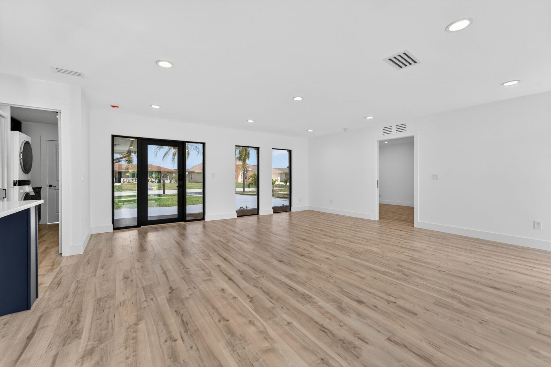 1382 N Mangonia Drive, West Palm Beach, FL 33401 Photo