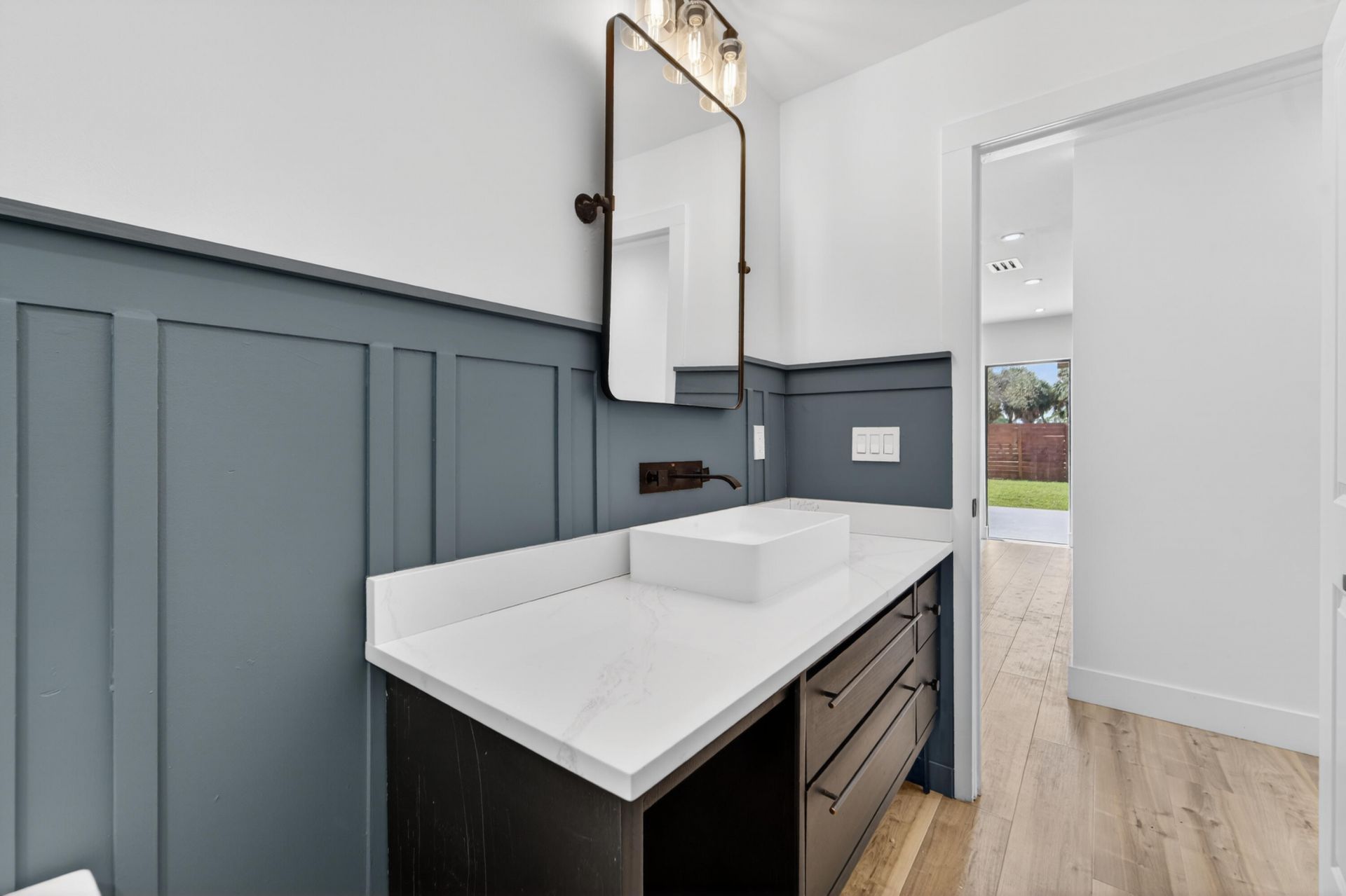 1382 N Mangonia Drive, West Palm Beach, FL 33401 Photo