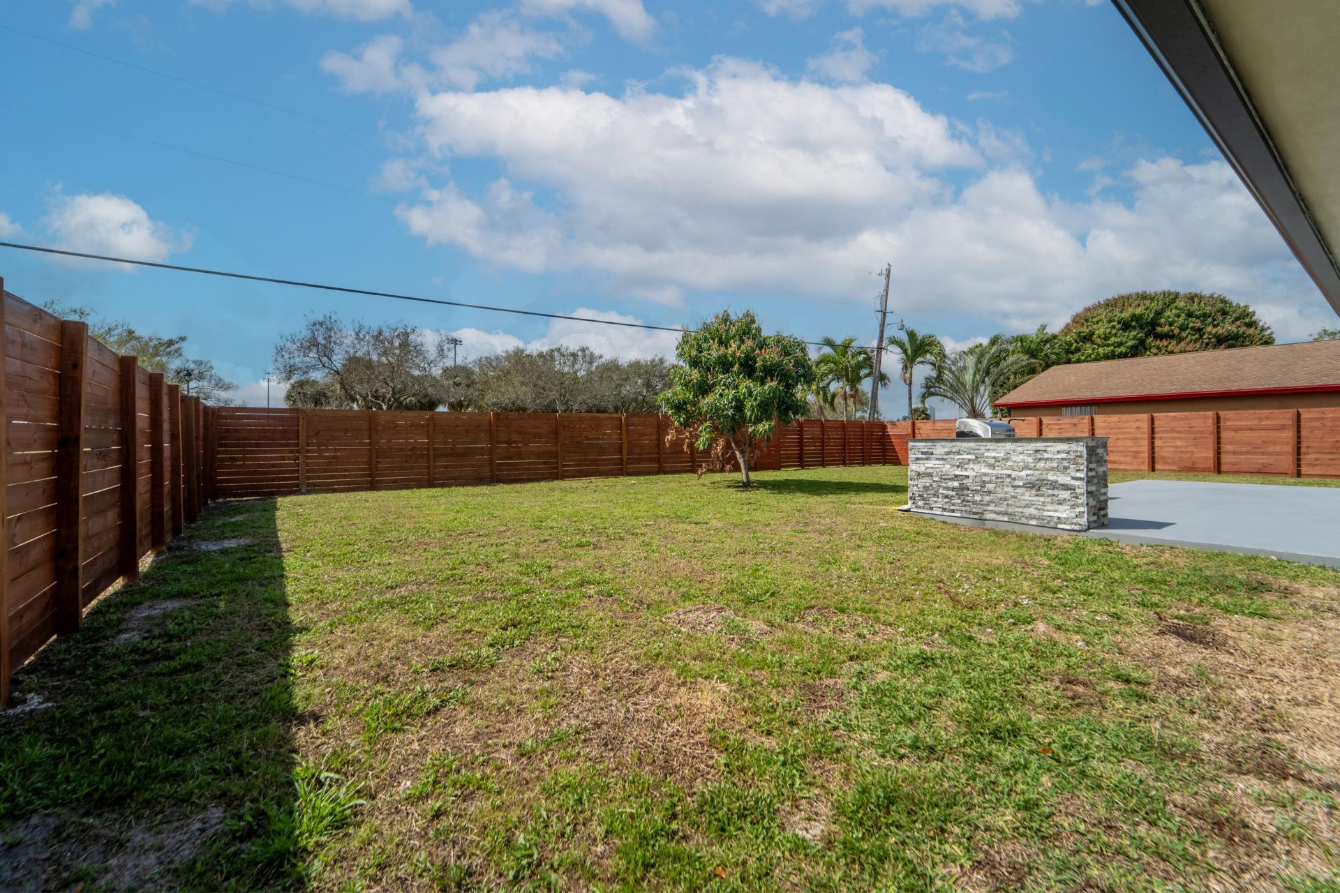 1382 N Mangonia Drive, West Palm Beach, FL 33401 Photo