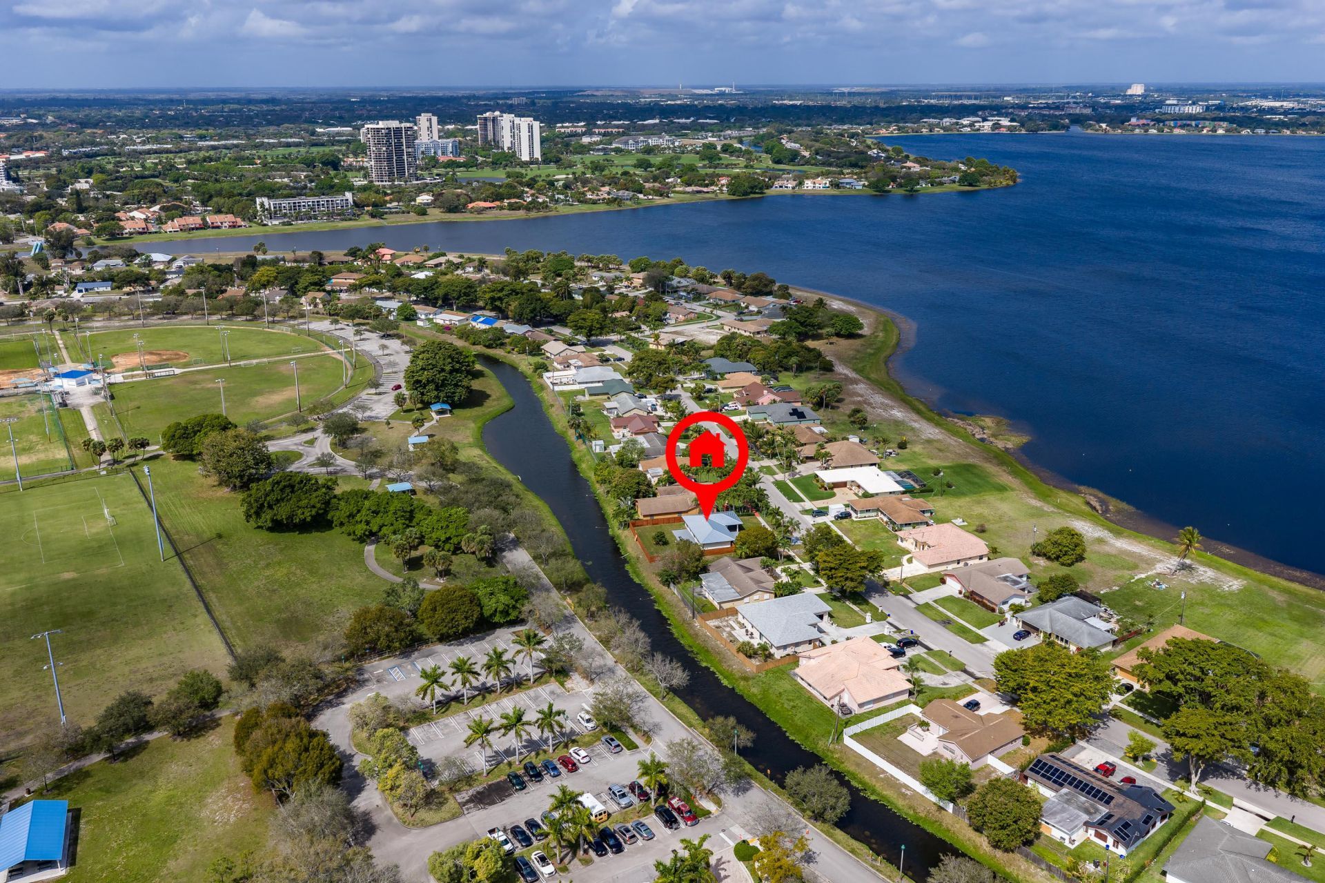 1382 N Mangonia Drive, West Palm Beach, FL 33401 Photo