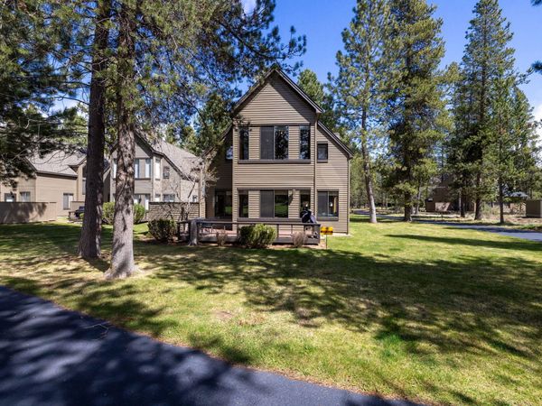 57985 Silver Fir Circle, Unit 2, Sunriver, OR 97707