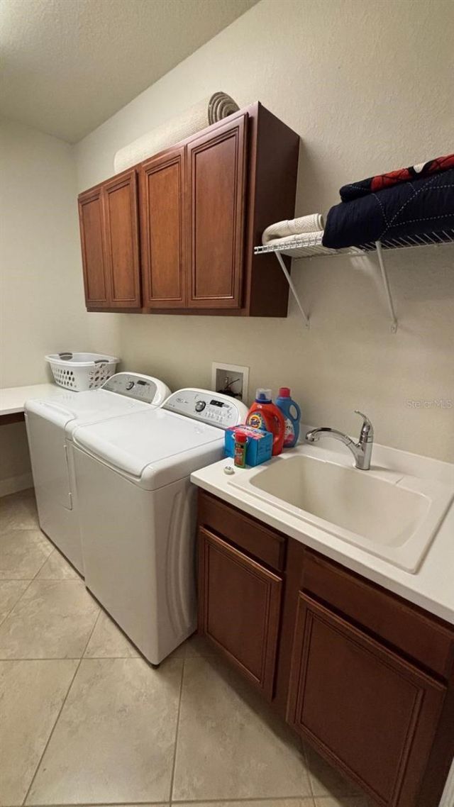 464 Douglas Edward Drive , Ocoee, FL 34761 Photo