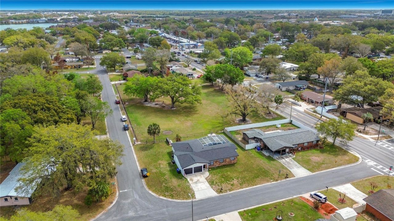 2720 Handley Boulevard , Lakeland, FL 33803 Photo