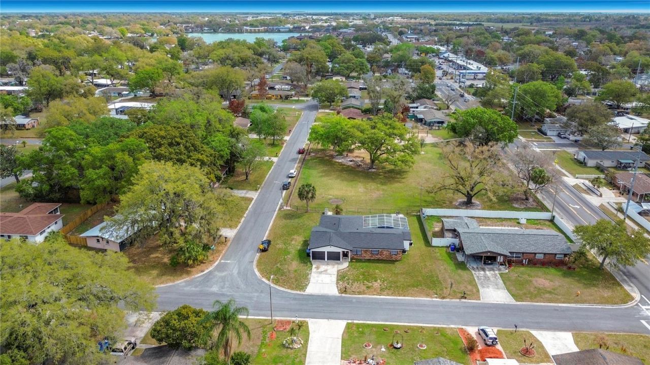 2720 Handley Boulevard , Lakeland, FL 33803 Photo