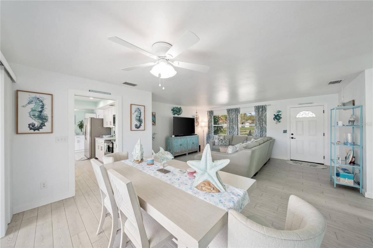 632 Shore Drive , Largo, FL 33771 Photo