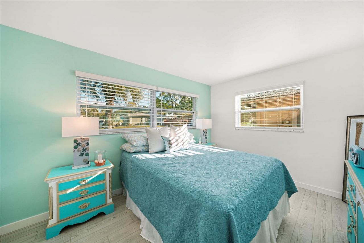 632 Shore Drive , Largo, FL 33771 Photo