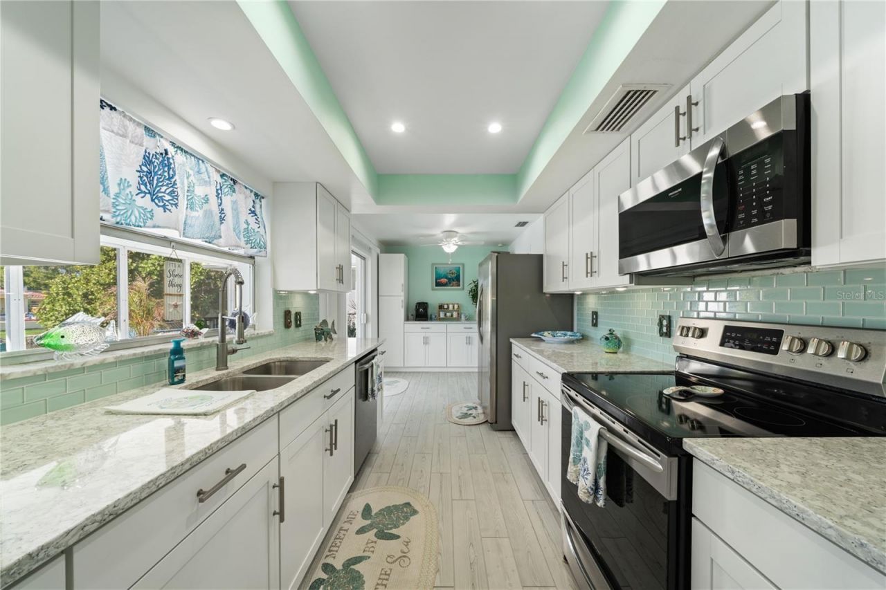 632 Shore Drive , Largo, FL 33771 Photo