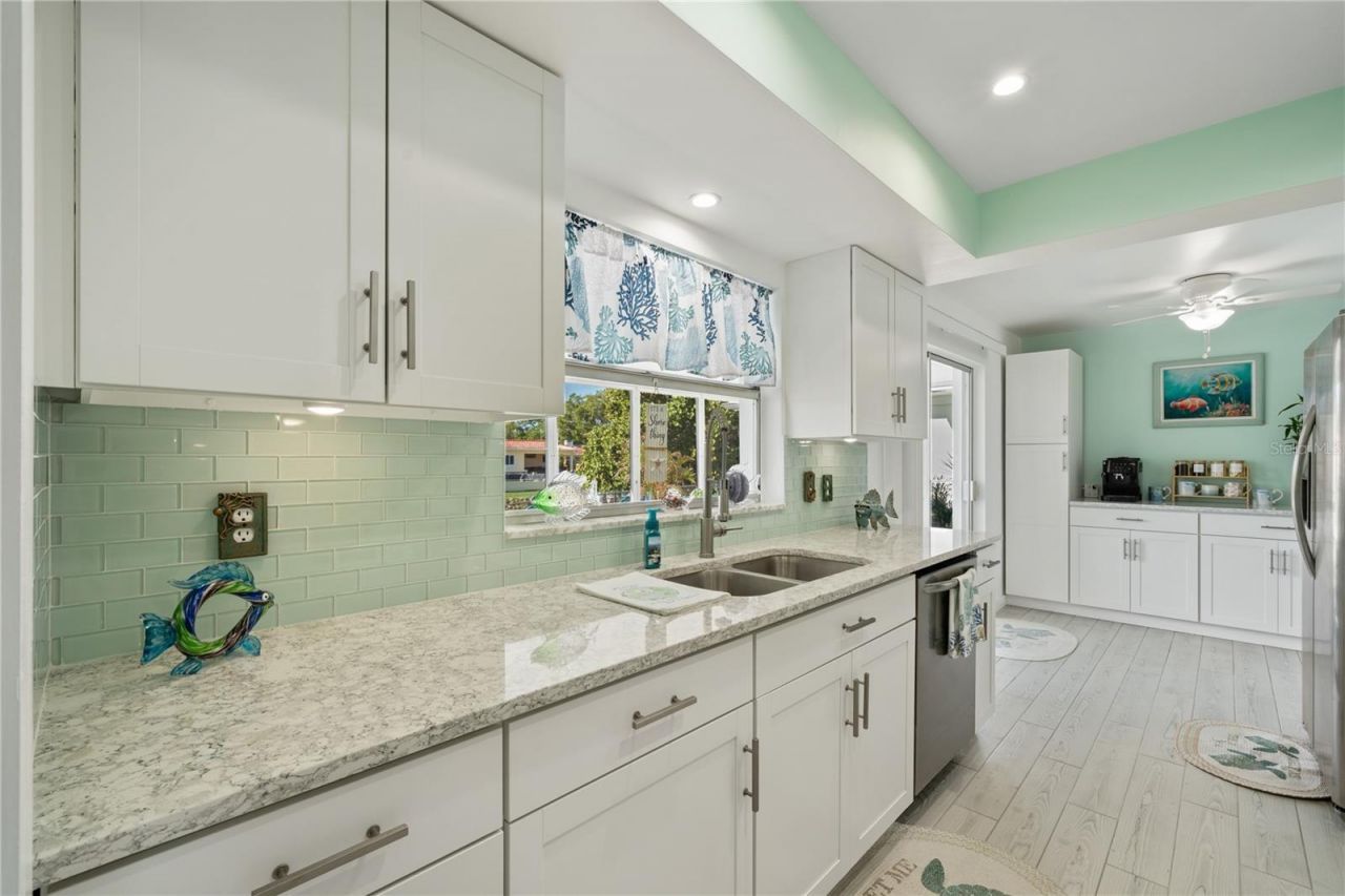 632 Shore Drive , Largo, FL 33771 Photo