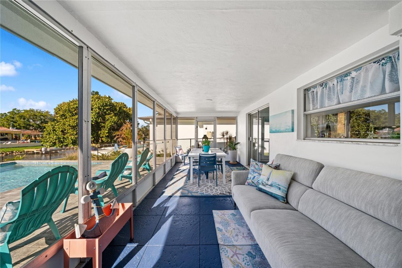 632 Shore Drive , Largo, FL 33771 Photo