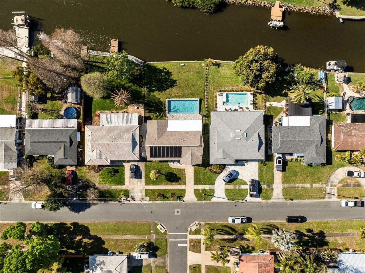 632 Shore Drive , Largo, FL 33771 Photo