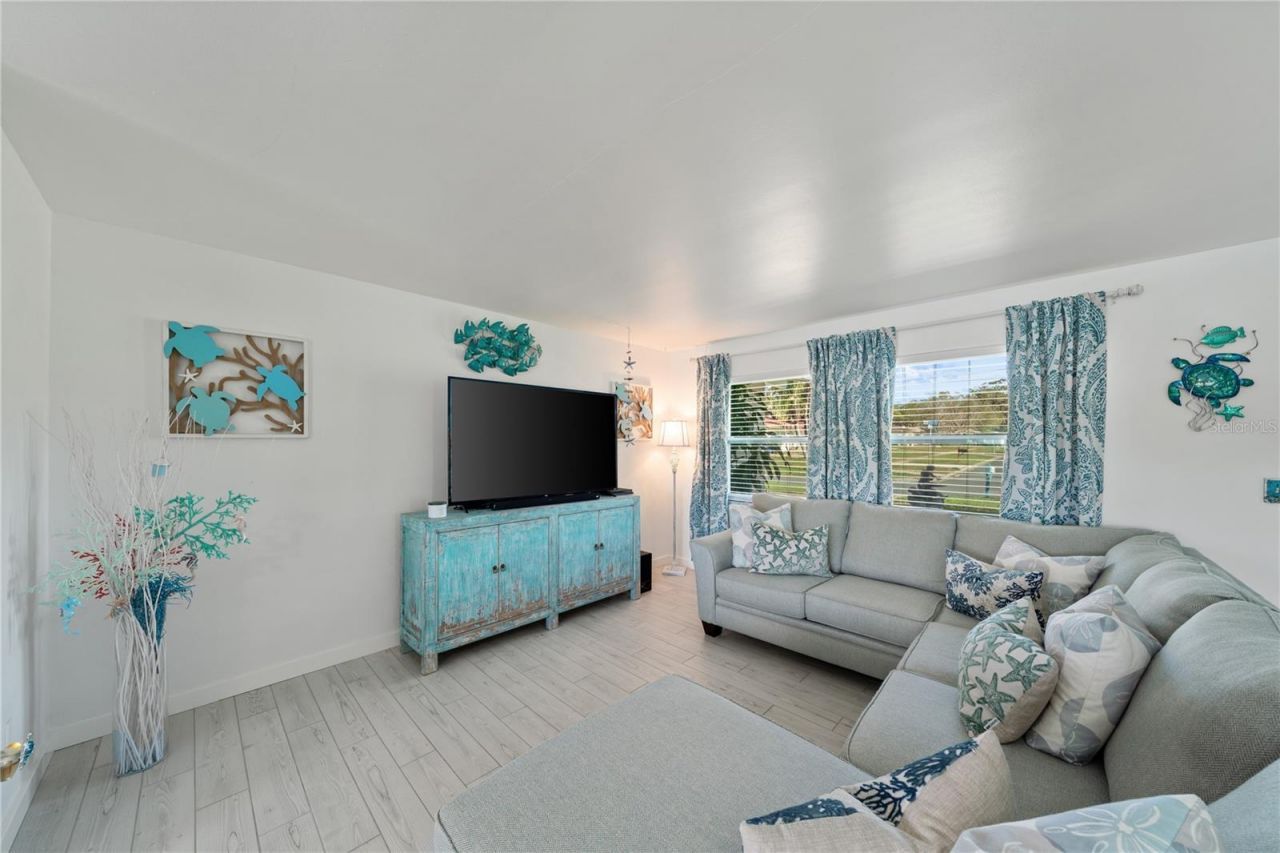 632 Shore Drive , Largo, FL 33771 Photo