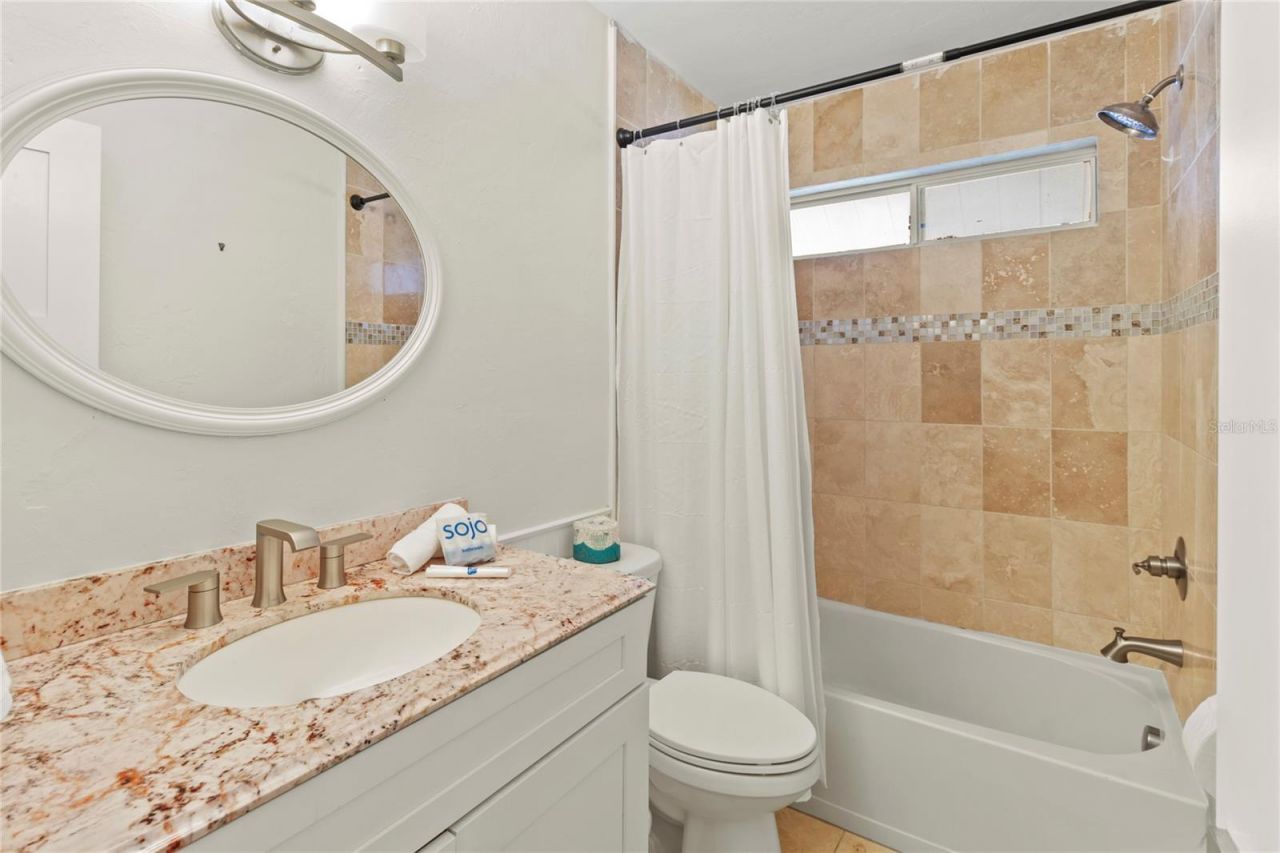 1801 Gulf Drive N, Unit 275, Bradenton Beach, FL 34217 Photo