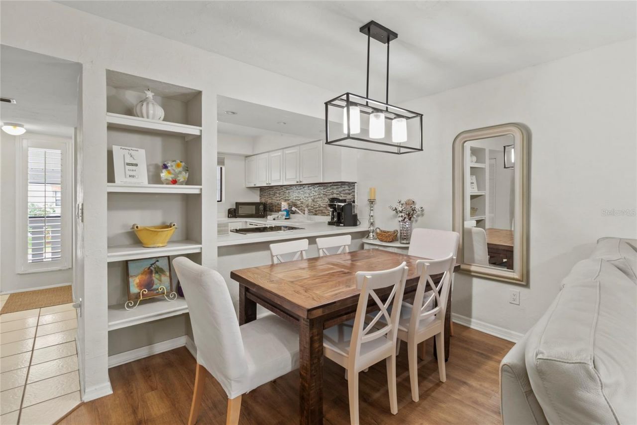 1801 Gulf Drive N, Unit 275, Bradenton Beach, FL 34217 Photo