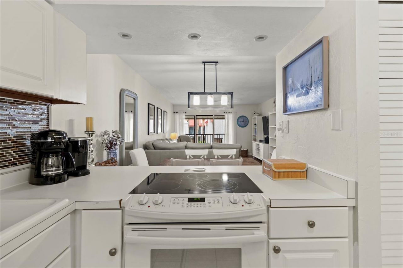 1801 Gulf Drive N, Unit 275, Bradenton Beach, FL 34217 Photo