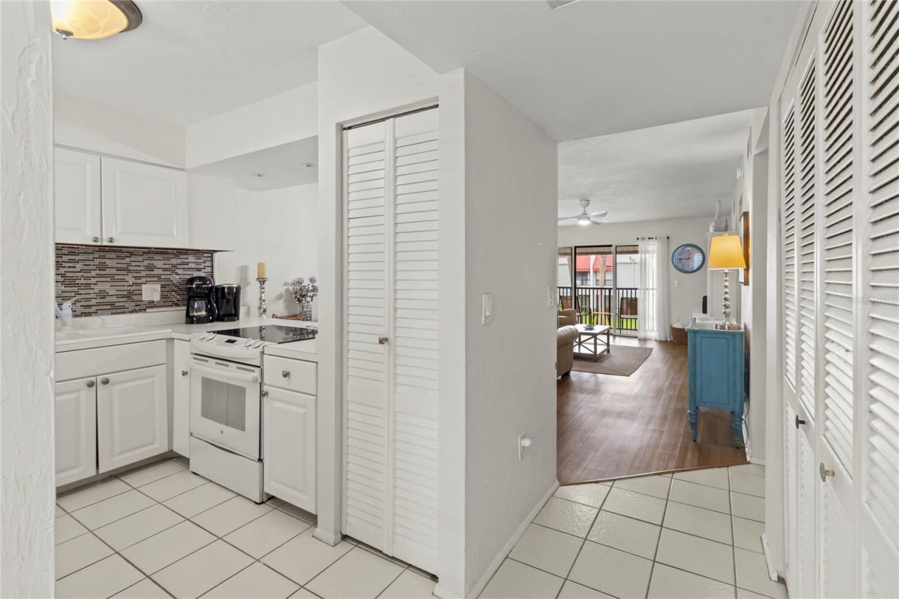 1801 Gulf Drive N, Unit 275, Bradenton Beach, FL 34217 Photo