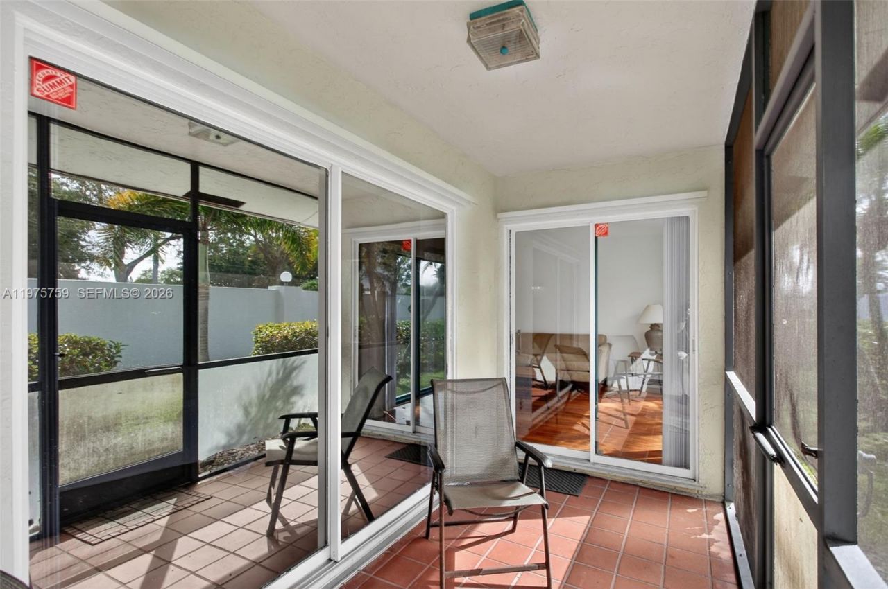 6708 N Pine Island Rd, Tamarac, FL 33321 Photo