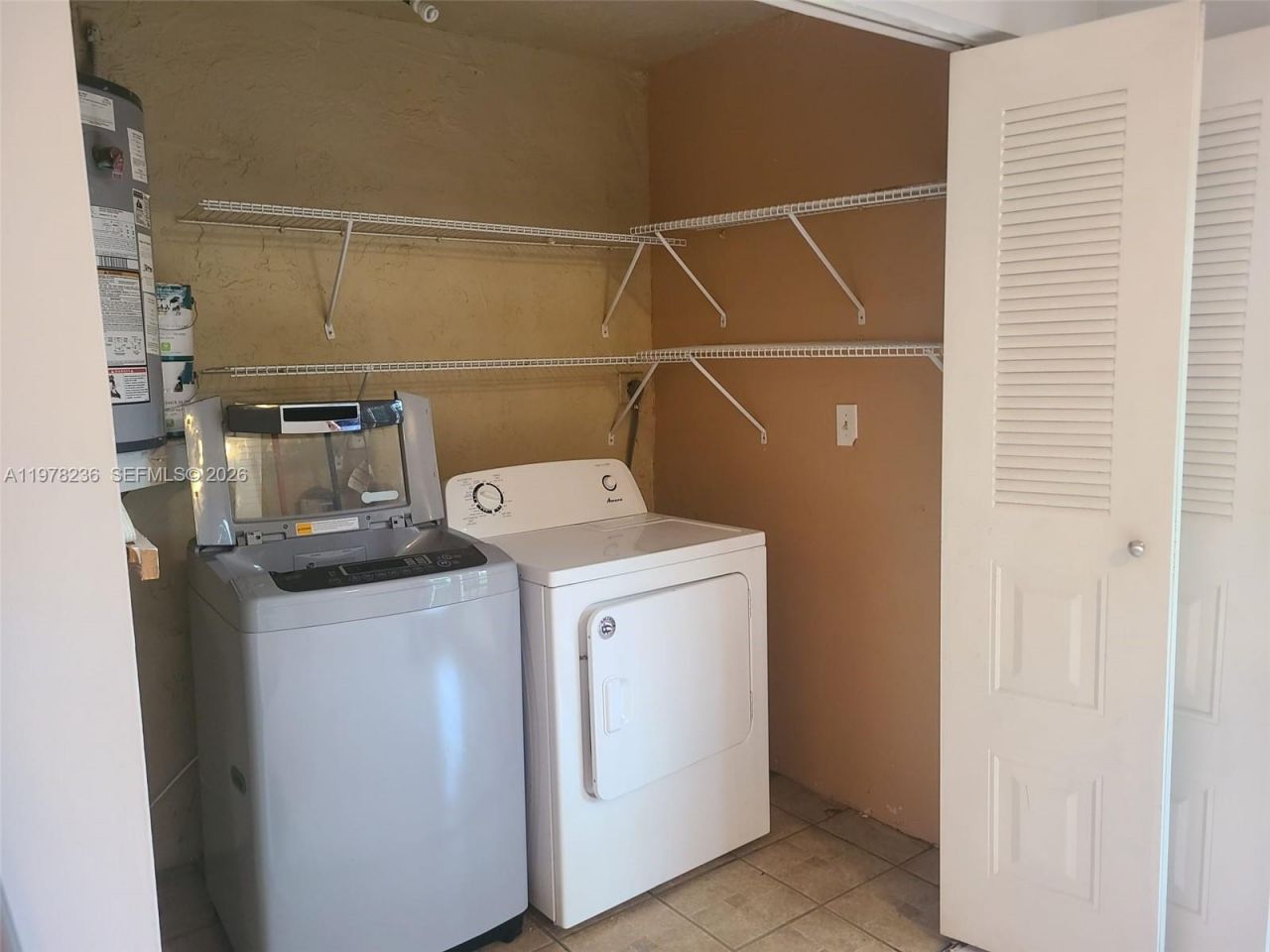 29 Seville Cir , Unit 4-49, Davie, FL 33324 Photo