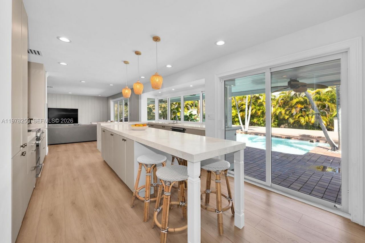 1235 NE 95th St , Miami Shores, FL 33138 Photo