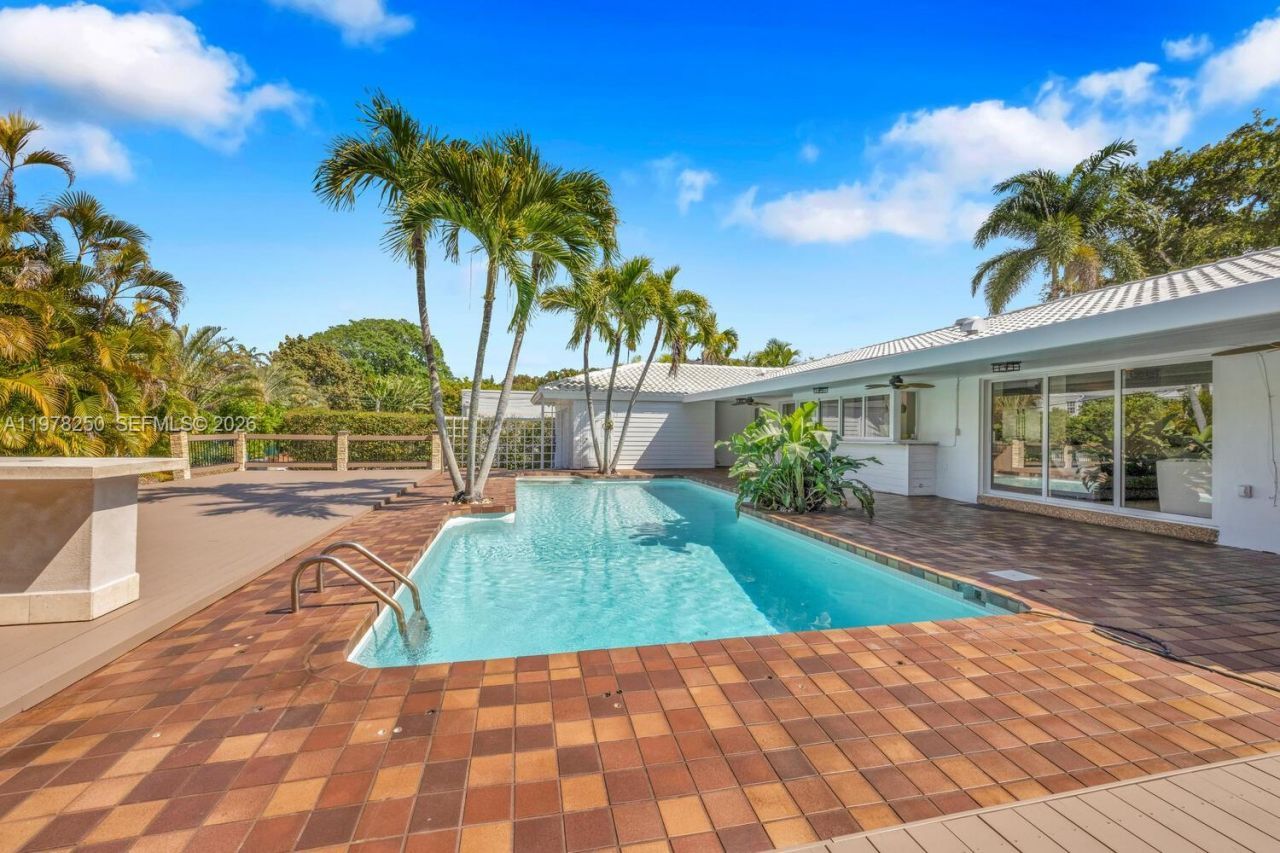 1235 NE 95th St , Miami Shores, FL 33138 Photo