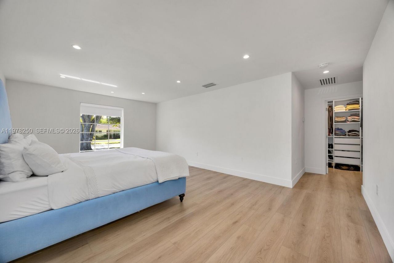 1235 NE 95th St , Miami Shores, FL 33138 Photo