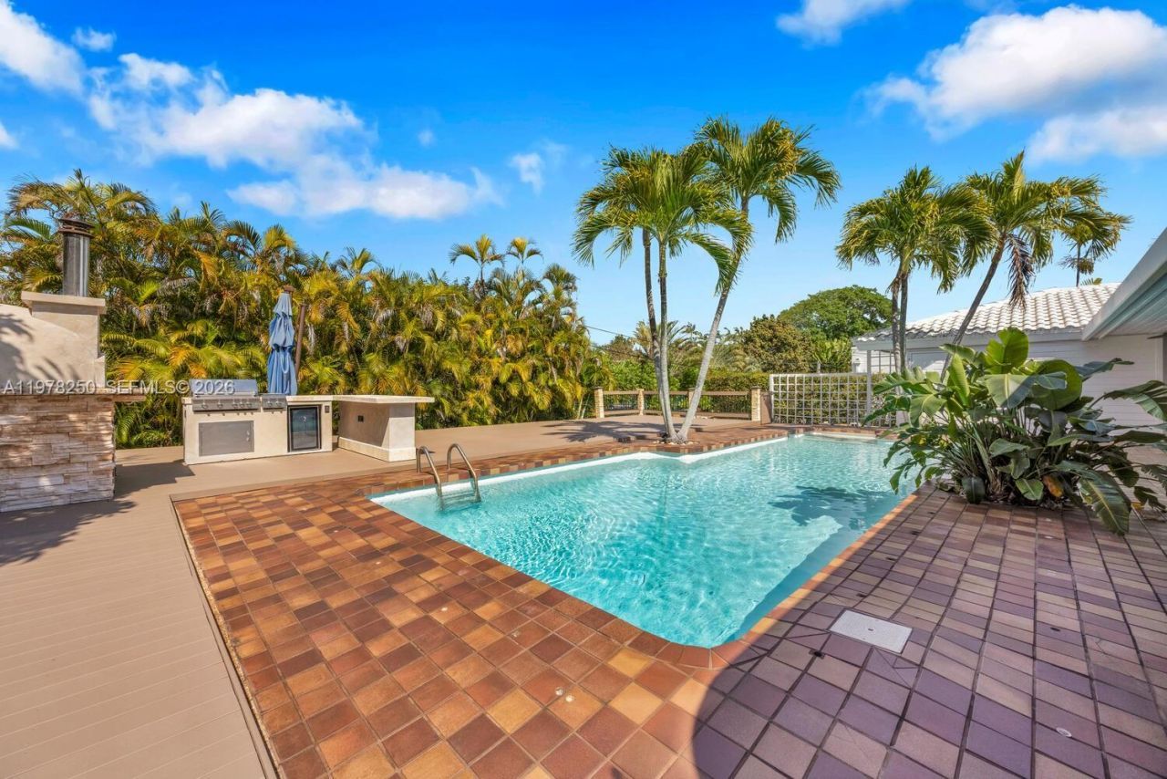 1235 NE 95th St , Miami Shores, FL 33138 Photo