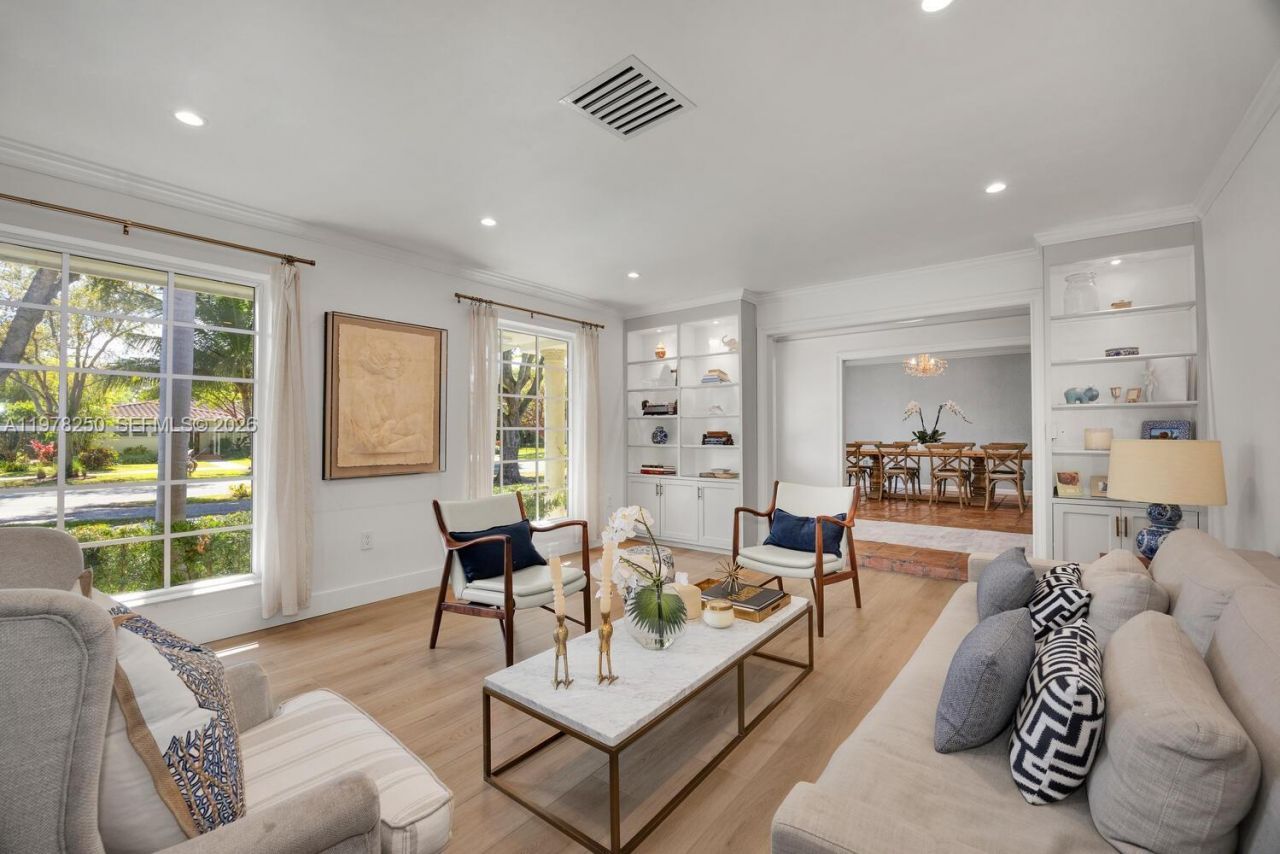 1235 NE 95th St , Miami Shores, FL 33138 Photo