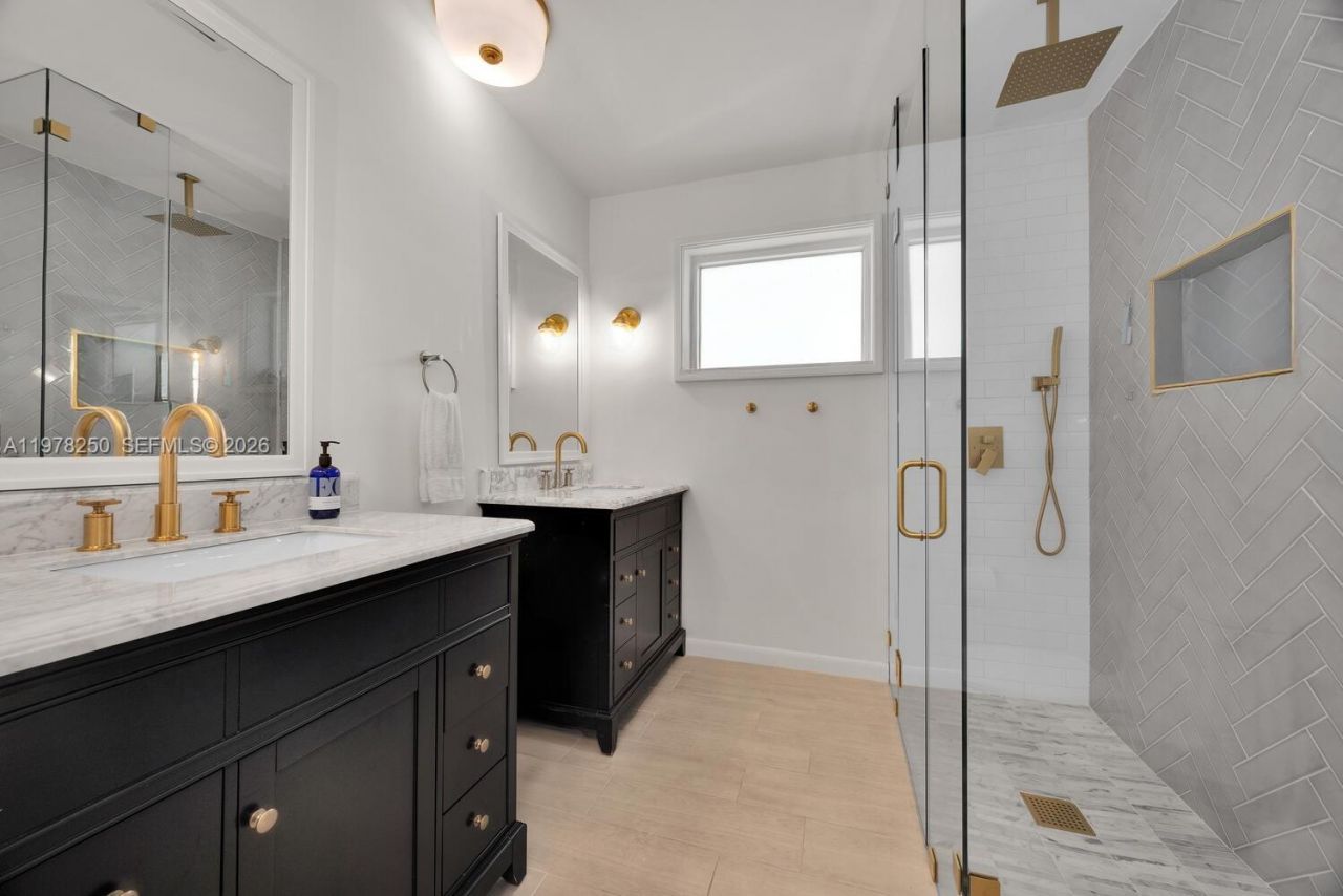 1235 NE 95th St , Miami Shores, FL 33138 Photo