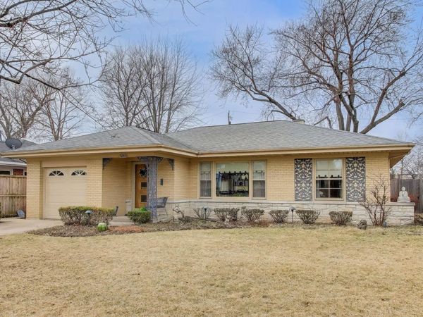 5630 N KENTON Avenue , Chicago, IL 60646