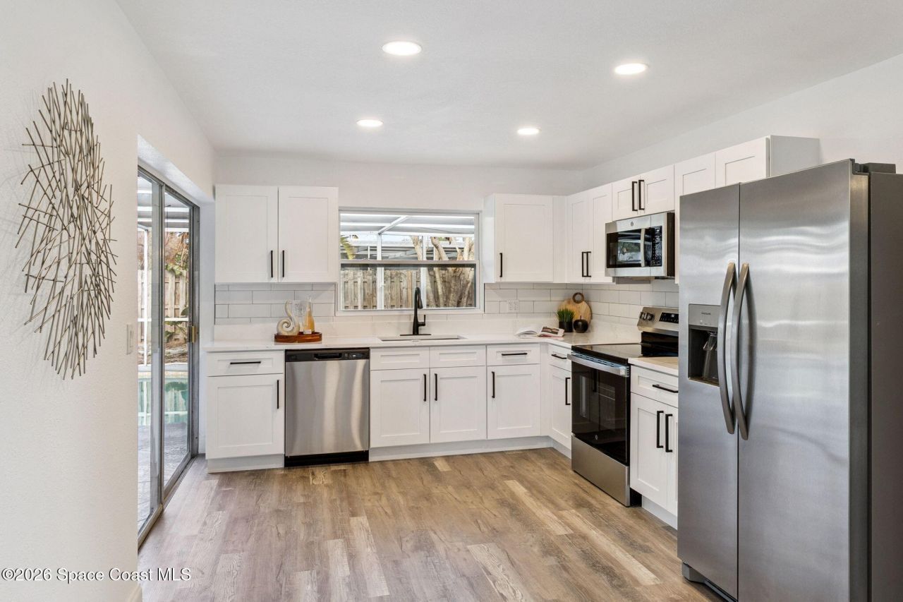 466 Gateway Drive , Merritt Island, FL 32952 Photo