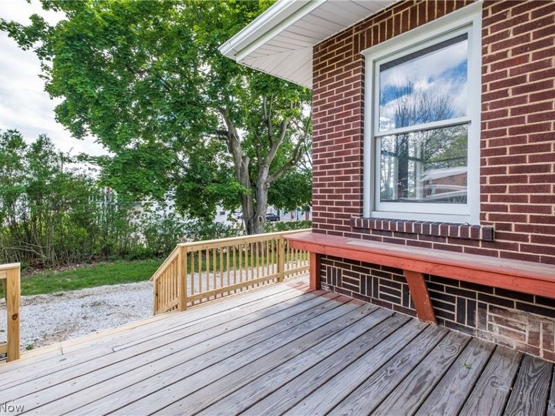 545 Pittsburg Avenue NW, North Canton, OH 44720 Photo 5