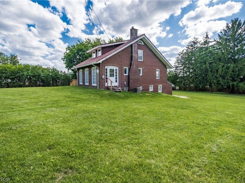 545 Pittsburg Avenue NW, North Canton, OH 44720 Photo 9