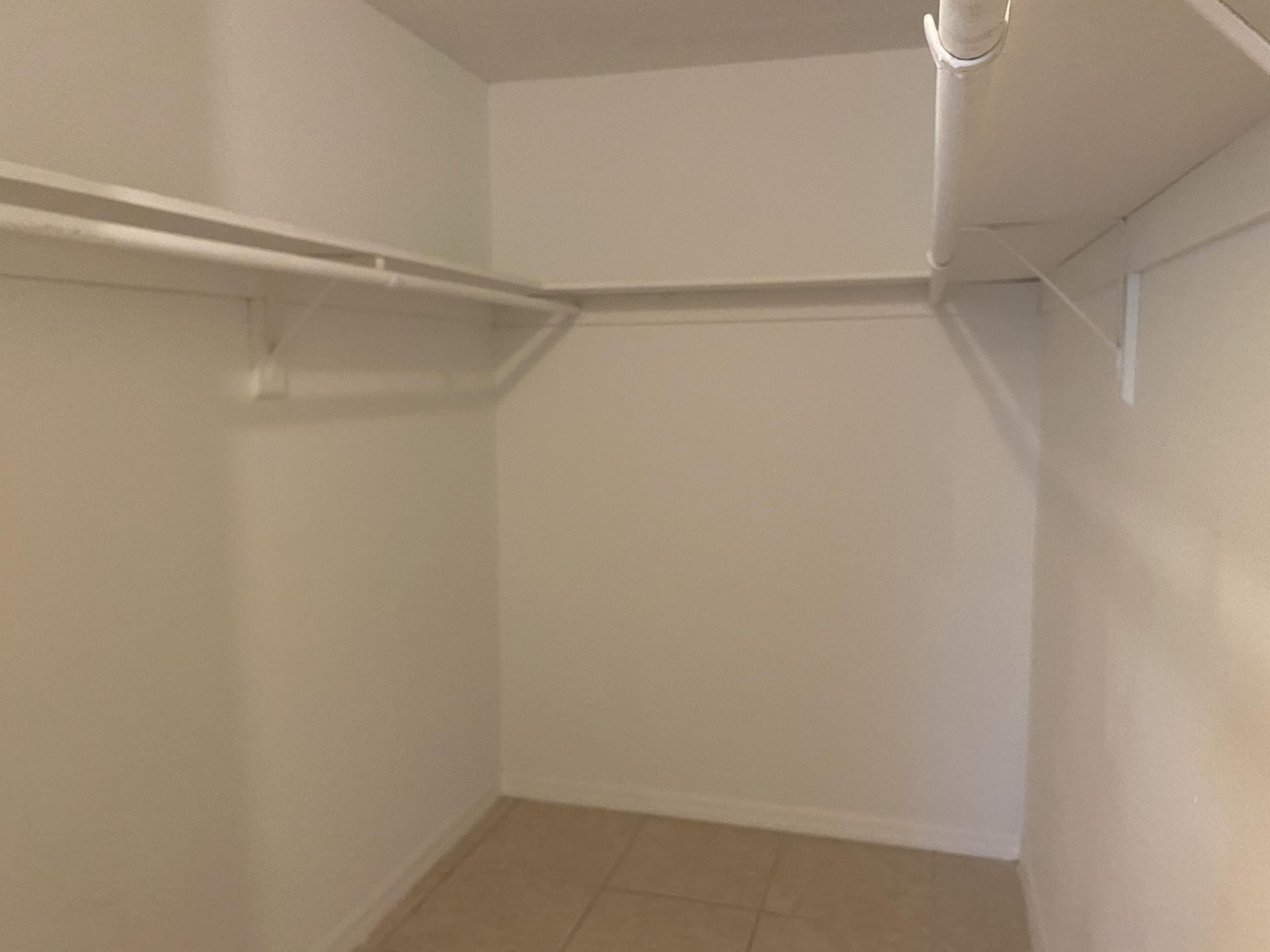 409 Executive Center Drive, Unit 211, West Palm Beach, FL 33401 Photo