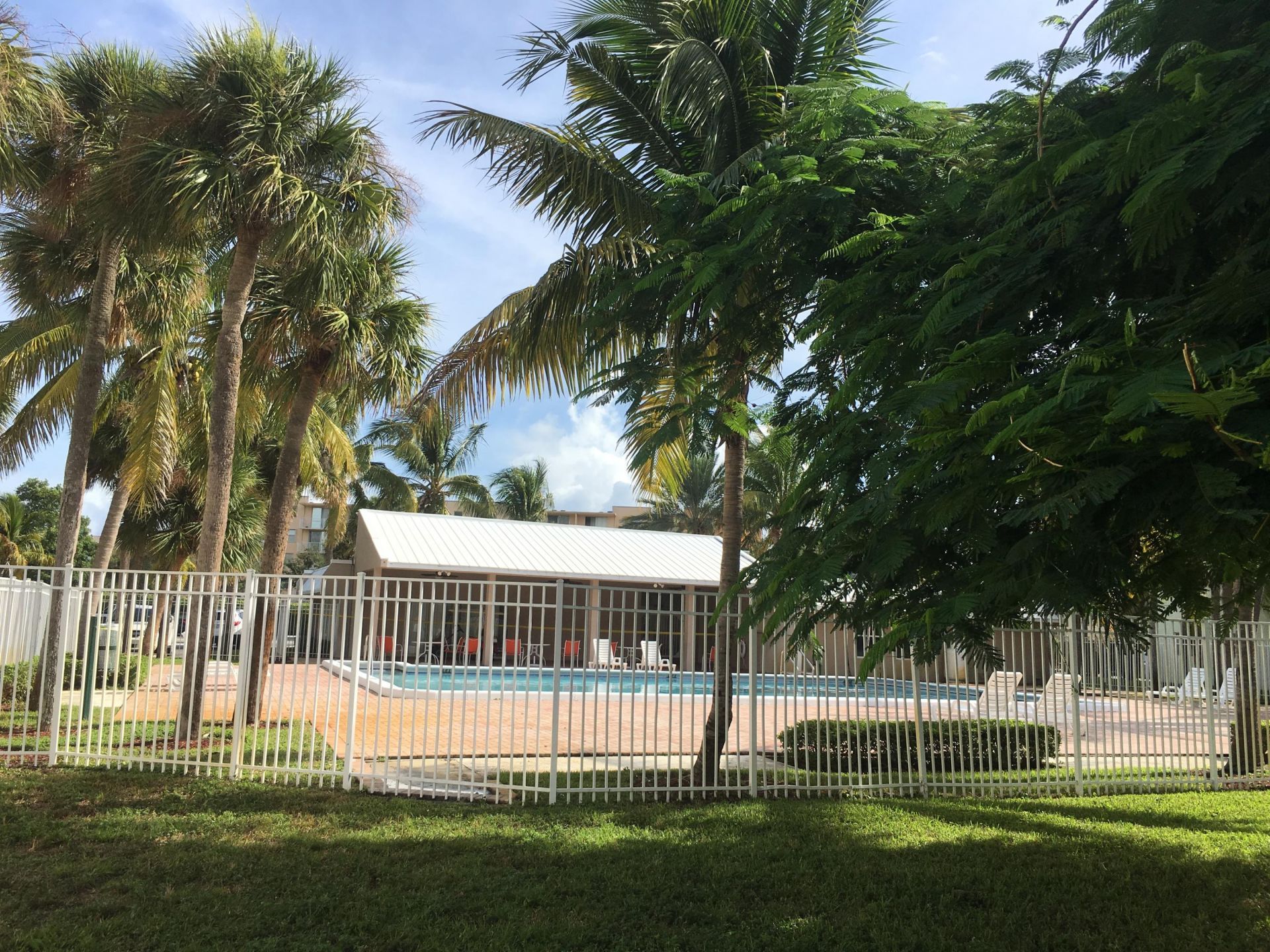 409 Executive Center Drive, Unit 211, West Palm Beach, FL 33401 Photo