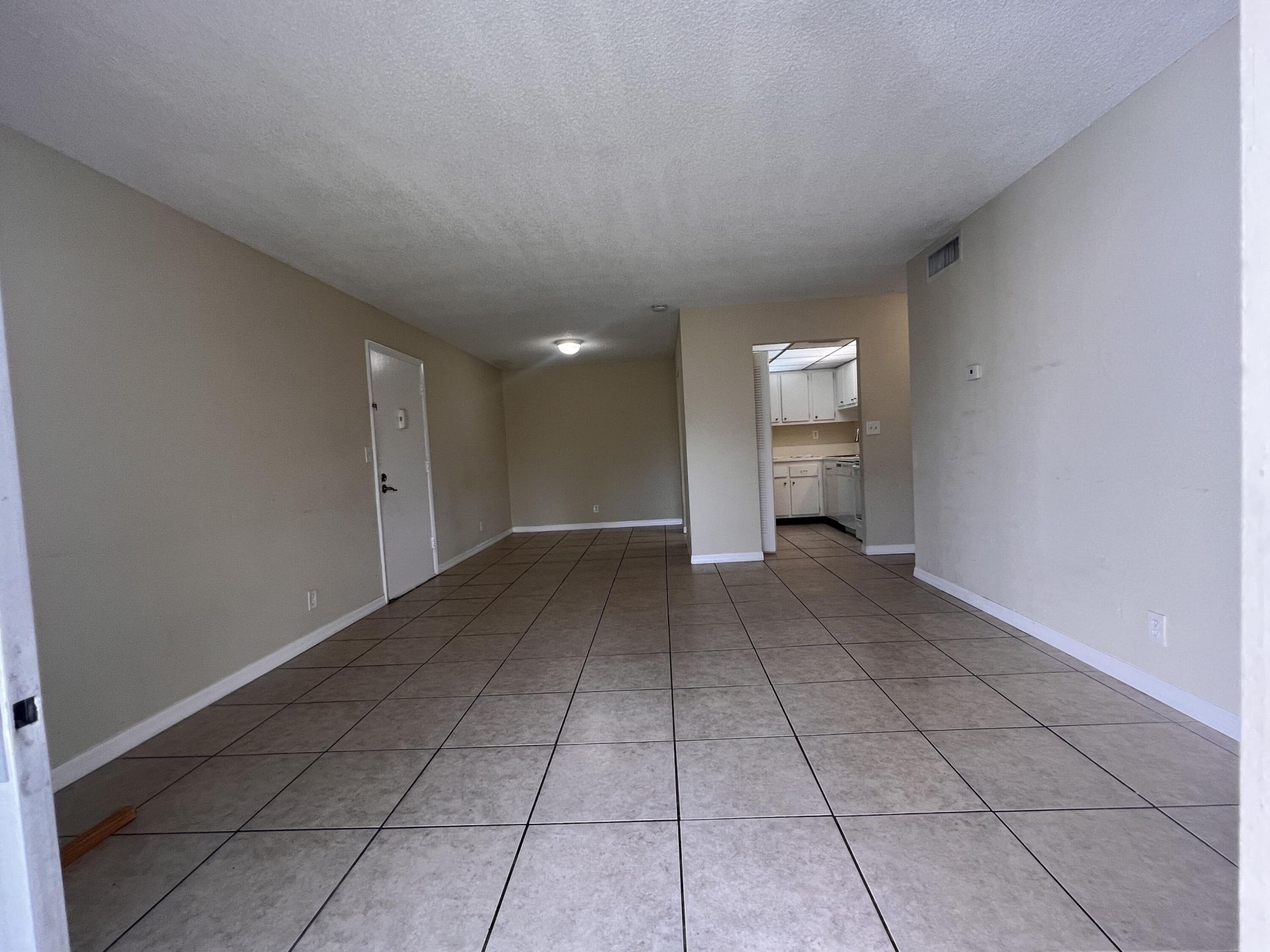 409 Executive Center Drive, Unit 211, West Palm Beach, FL 33401 Photo