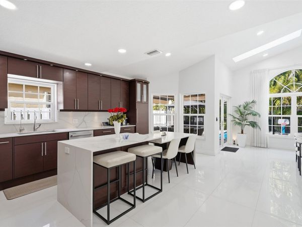 10311 Lima St, Cooper City, FL 33026