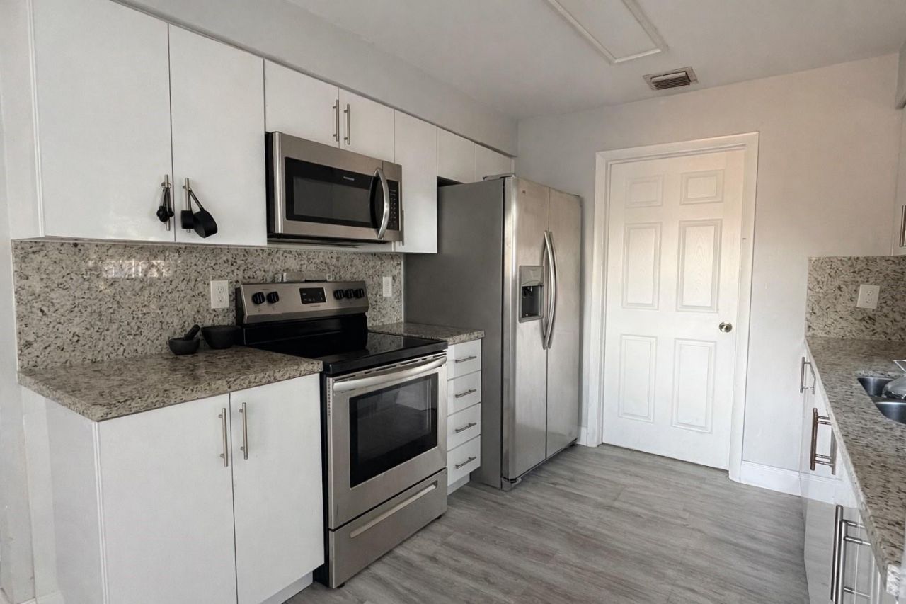 2950 NW 20th Street, Fort Lauderdale, FL 33311 Photo