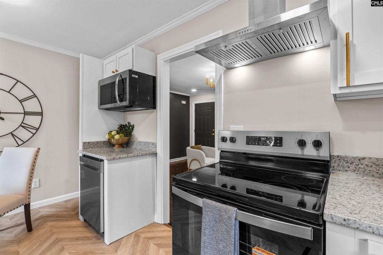 41 Tommy Circle Photo 9