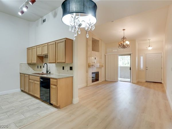 8985 S Durango Drive , Unit 2152, Las Vegas, NV 89113