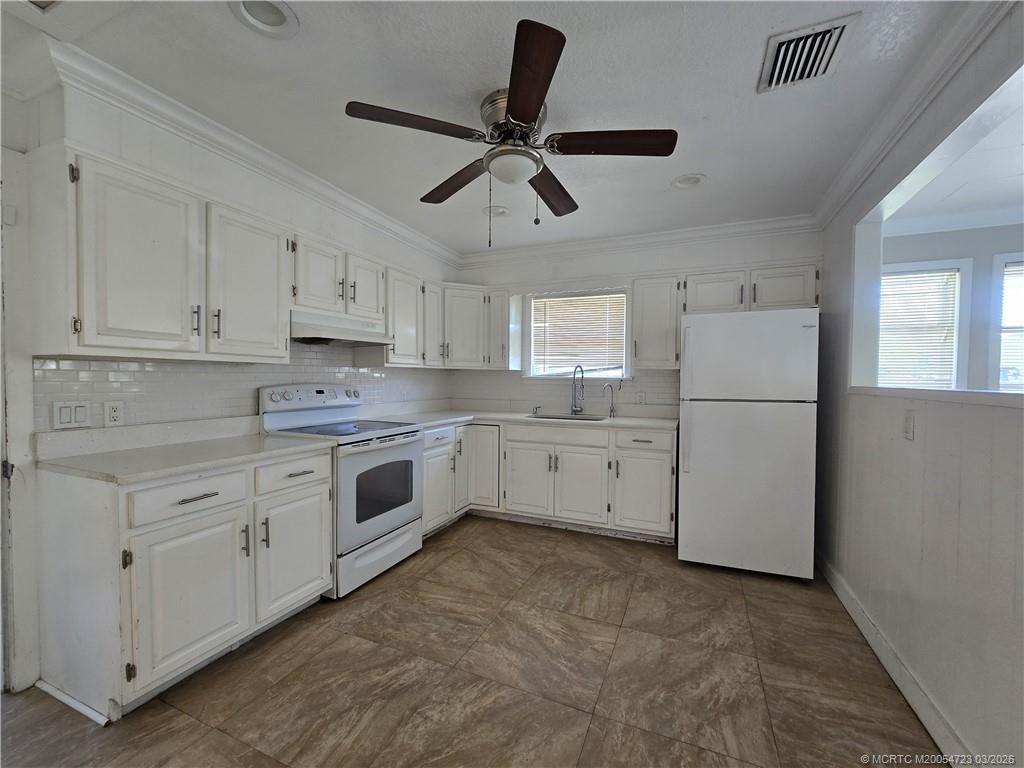 820 SW Palm City Road, Stuart, FL 34994 Photo