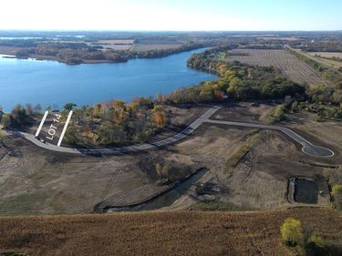 7670 Lake John Drive , Annandale, MN 55302