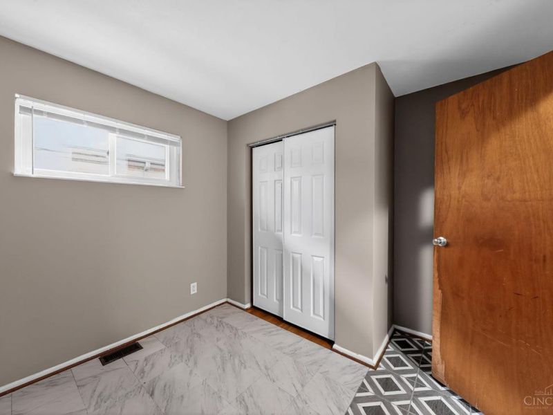 4305 Saint Lawrence Avenue, Cincinnati, OH 45205 Photo 15