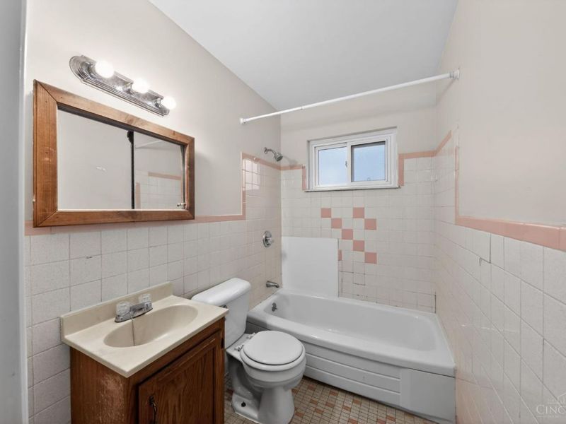 4305 Saint Lawrence Avenue, Cincinnati, OH 45205 Photo 18