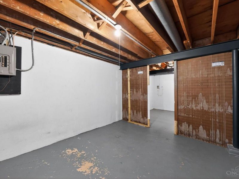 4305 Saint Lawrence Avenue, Cincinnati, OH 45205 Photo 24