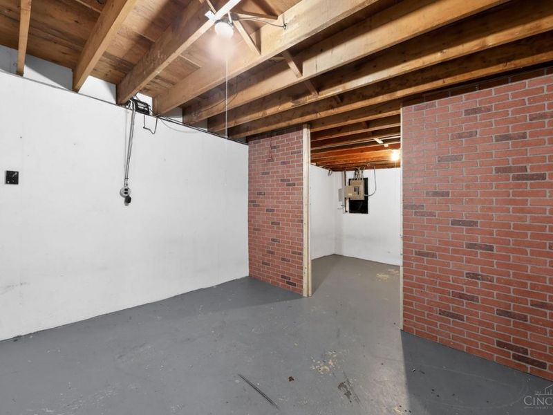 4305 Saint Lawrence Avenue, Cincinnati, OH 45205 Photo 30