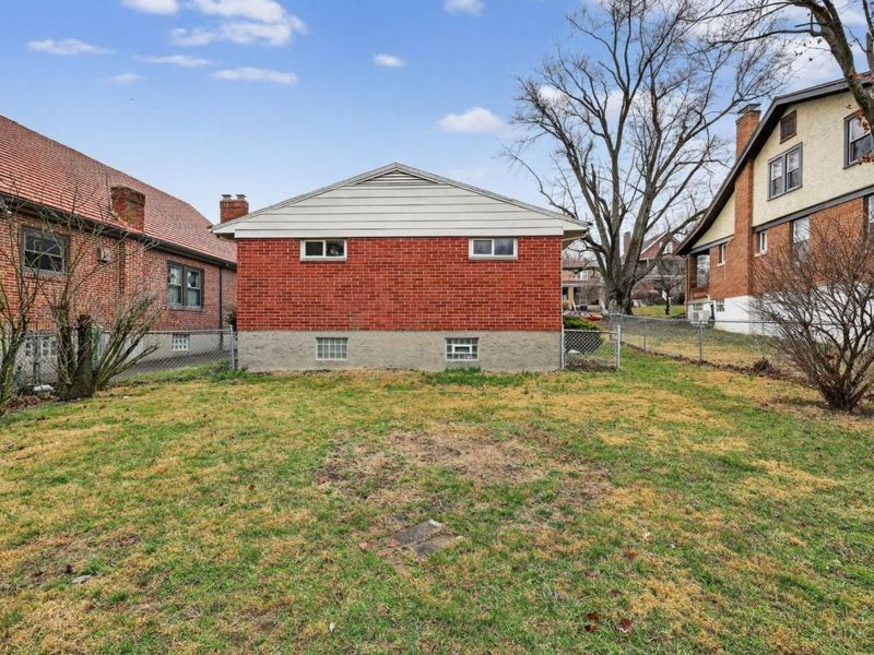 4305 Saint Lawrence Avenue, Cincinnati, OH 45205 Photo 6