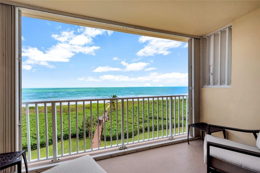 3200 N Highway A1a, Unit 605, Hutchinson Island, FL 34949 Photo